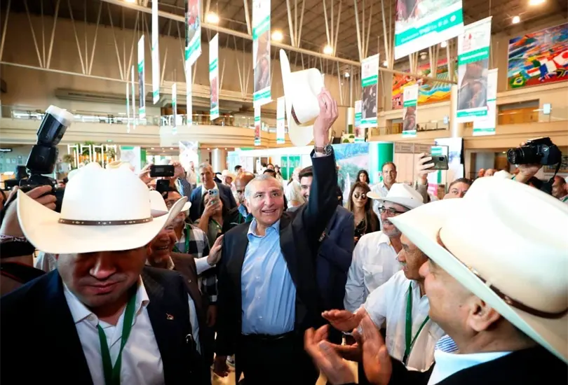 Ganaderos chihuahuenses reciben a Adán Augusto en la LXXXVII Convención Nacional Ganadera Chihuahua 2023 Ganaderos chihuahuenses reciben a Adán Augusto en la LXXXVII Convención Nacional Ganadera Chihuahua 2023