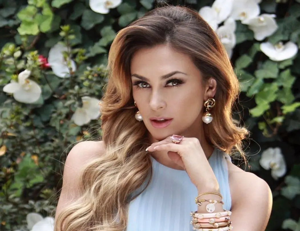 En 2007 nació su primer hijo Miguel y en 2008 nació Daniel.