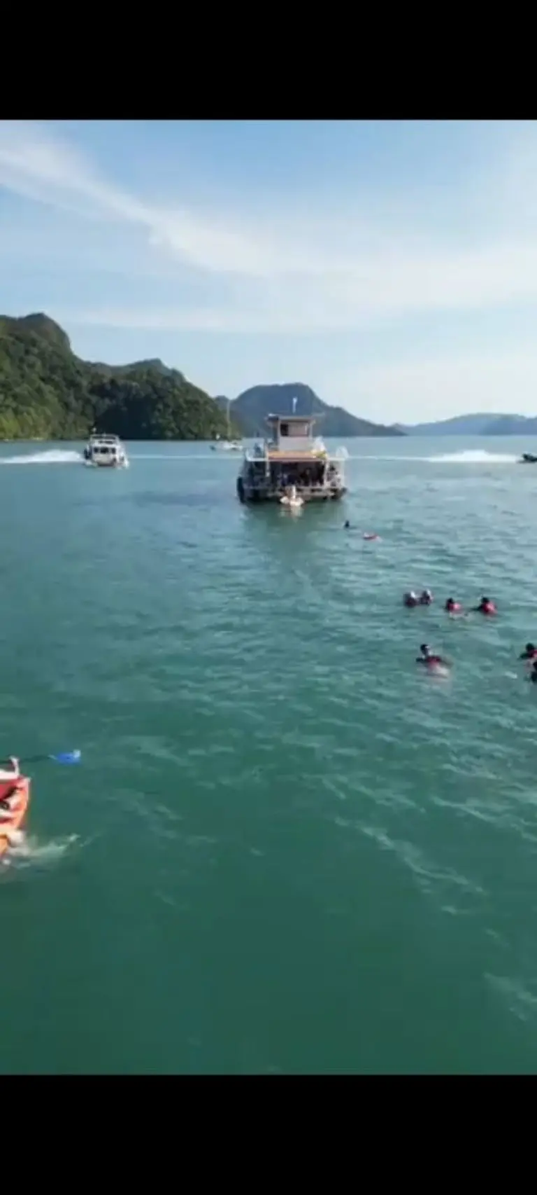 Jefe se lleva a empleados de vacaciones - Tomada de video
