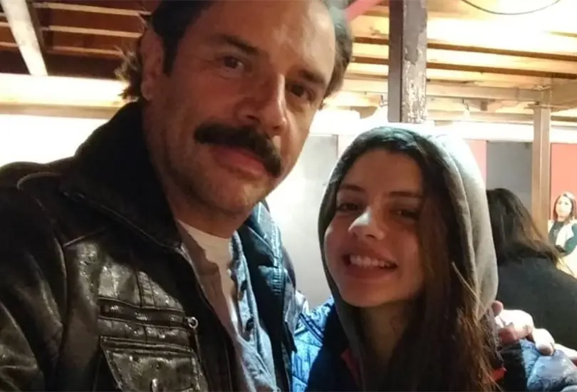 Daniela y su pap&aacute; H&eacute;ctor Parra