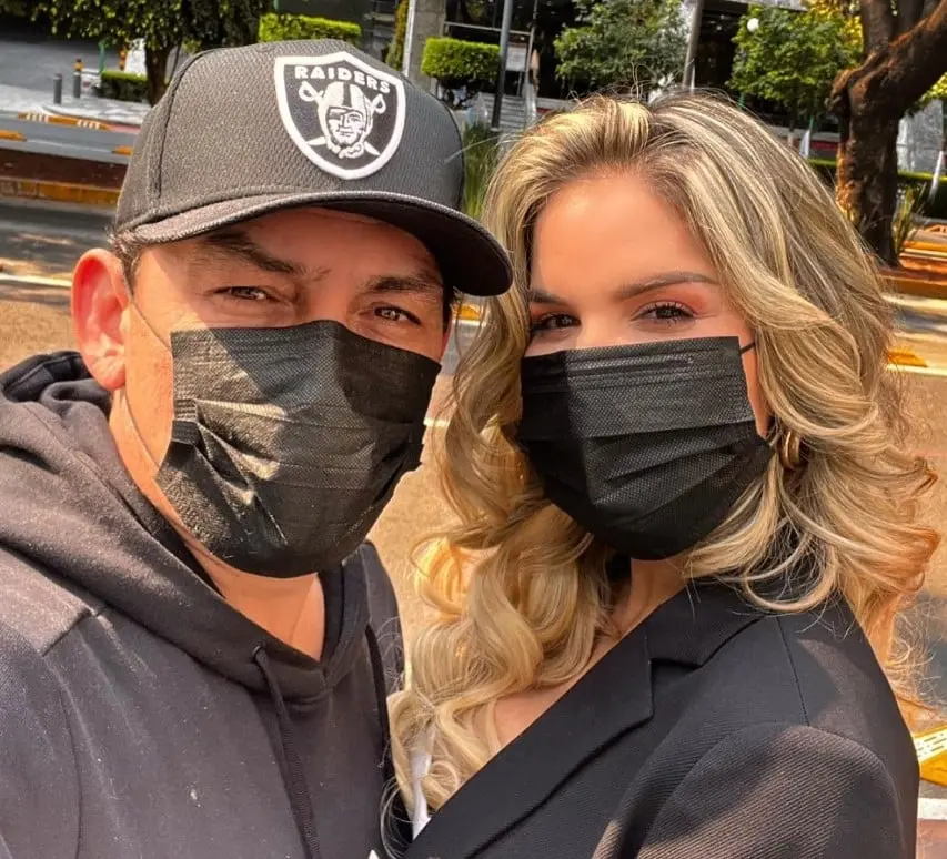 Esta es la tercera vez que Jos&eacute; Manuel Figueroa se compromete en matrimonio, la primera fue con Ninel Conde, pero nunca se ha casado.