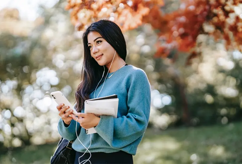 Publicar audios en los estados de WhatsApp te permitir&aacute; compartir momentos m&aacute;s &iacute;ntimos con familiares y amigos de manera m&aacute;s personal y por ello aqu&iacute; te contamos c&oacute;mo hacer que todos tus seres queridos escuchen tu voz en tus estados para que siempre te tengan presente.
