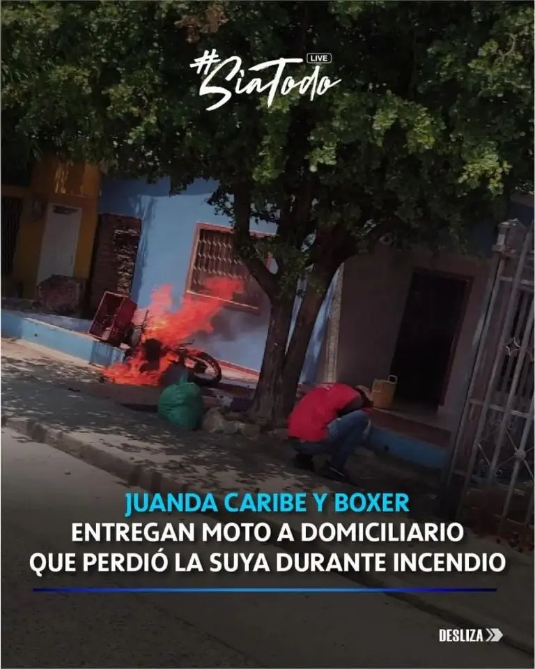 Joven repartidor llora por su moto - Tomada de video