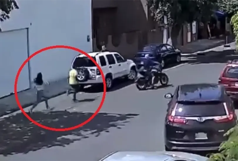 Mujer que sabe Jiu-Jitsu frustr&oacute; robo