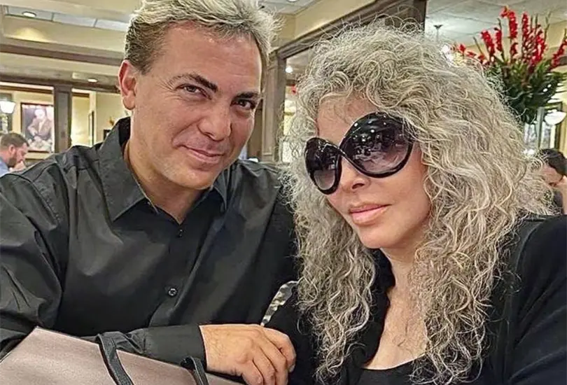 Incluso las celebridades no se salvan de tener una mala relación con su familia política. Te presentamos a las "mamás suegras" más polémicas de los famosos. Incluso las celebridades no se salvan de tener una mala relación con su familia política. Te presentamos a las "mamás suegras" más polémicas de los famosos.