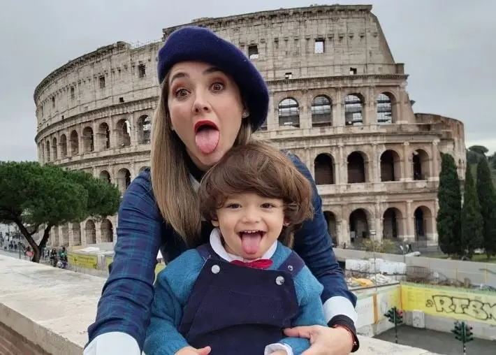 La maternidad tiene muchas historias en torno a ella y cada una es particular y especial. Te presentamos a las famosas que lograron ser madres con fecundaci&oacute;n in vitro.                                                                                                                           