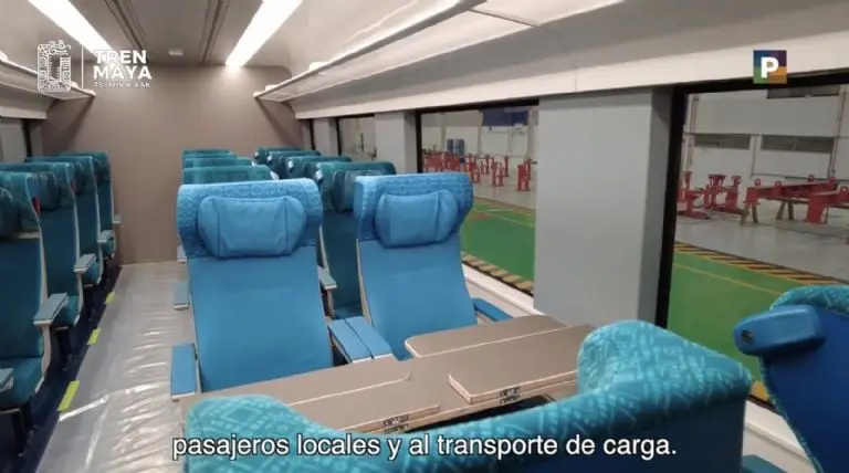 Interior de un convoy del Tren Maya. Foto: Fonatur