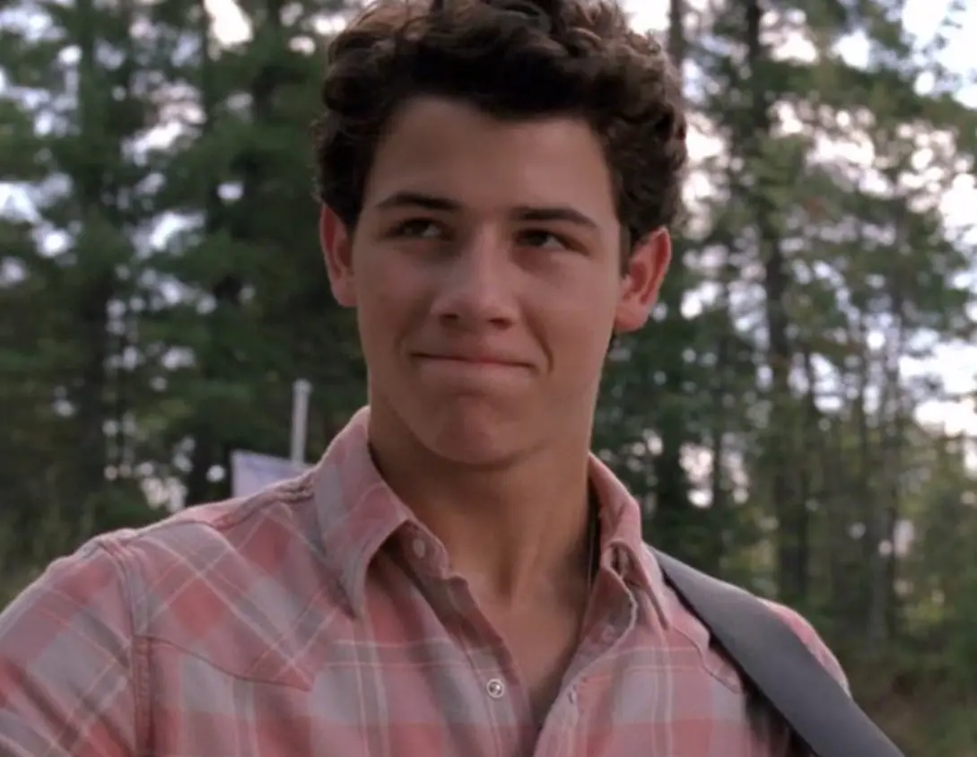 Nick Jonas interpretó a Nate Gray, integrante de Connect 3