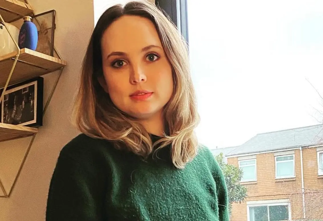 Ahora tiene 31 años, protagonizó Chicas pesadas 2 y ha trabajado en la serie La chica invisible.