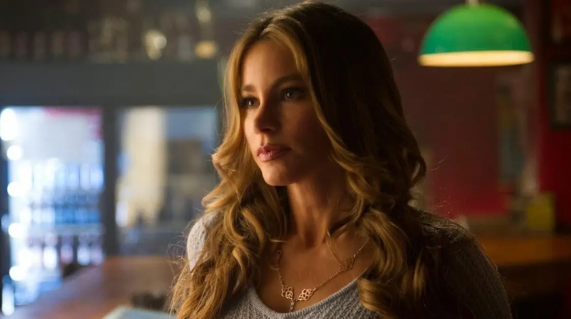 8. Jugada Salvaje. Esta es la historia de un jugador compulsivo que se gana la vida brindando protección como 'chaperón' en el mundo de las apuestas. 