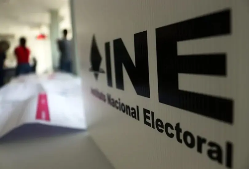 INE advierte que aspirantes de Morena pueden ser denunciados por actos anticipados de campaña. INE advierte que aspirantes de Morena pueden ser denunciados por actos anticipados de campaña.
