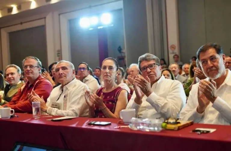 ¿Castigarán a partidos por procesos para elegir a precandidatos a la presidencia? Foto: Morena