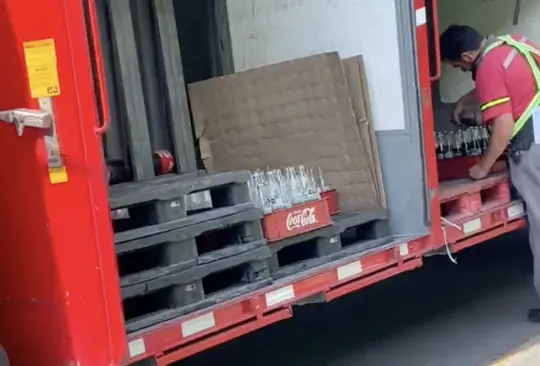 Luego de que el video se hiciera viral, FEMSA Coca-Cola despidió al trabajador 