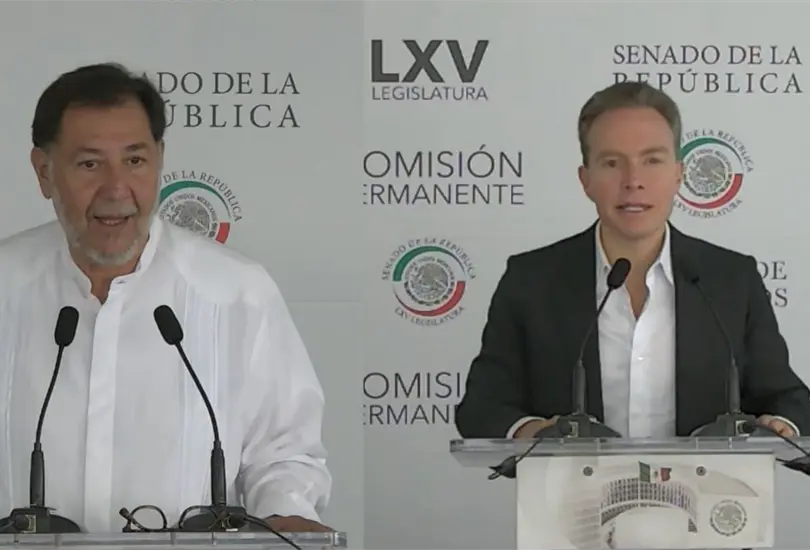 Noroña y Manuel Velasco renuncian a sus cargos, buscan la presidencia de la República. Noroña y Manuel Velasco renuncian a sus cargos, buscan la presidencia de la República.