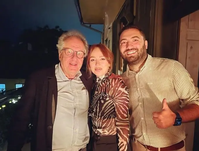 Era el principal enemigo de Sparrow, un pirata cuya tripulación a bordo del Perla Negra sufrió una maldición.