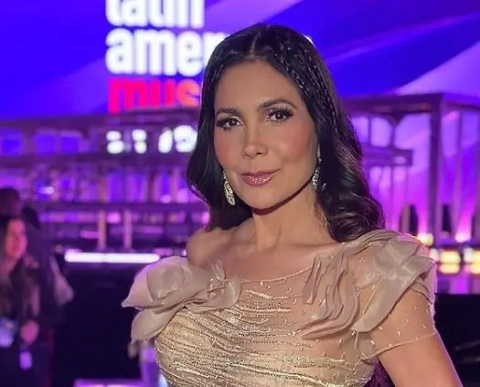 Tambi&eacute;n decidi&oacute; dedicarse a la actuaci&oacute;n y protagoniz&oacute; varias telenovelas de Televisa. Recientemente, fue recordada luego de que uno de los personajes de "Luis Miguel, la serie" estuviera basado en ella.