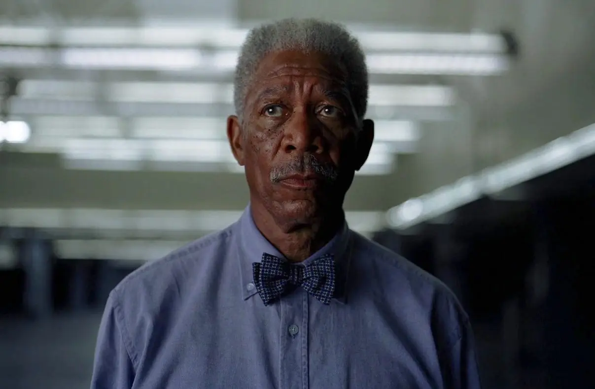 Morgan Freeman interpret&oacute; a Lucius Fox, el director ejecutivo de Wayne Enterprises