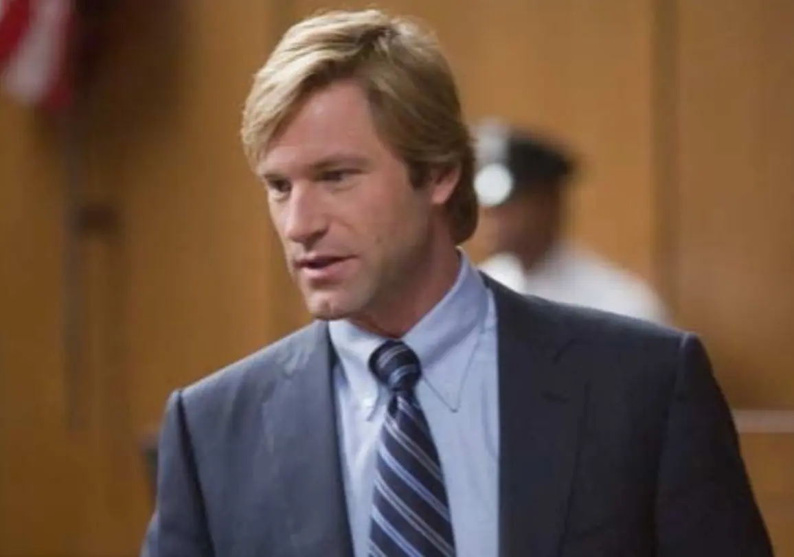 Aaron Eckhart interpret&oacute; a Harvey Dent / Dos Caras