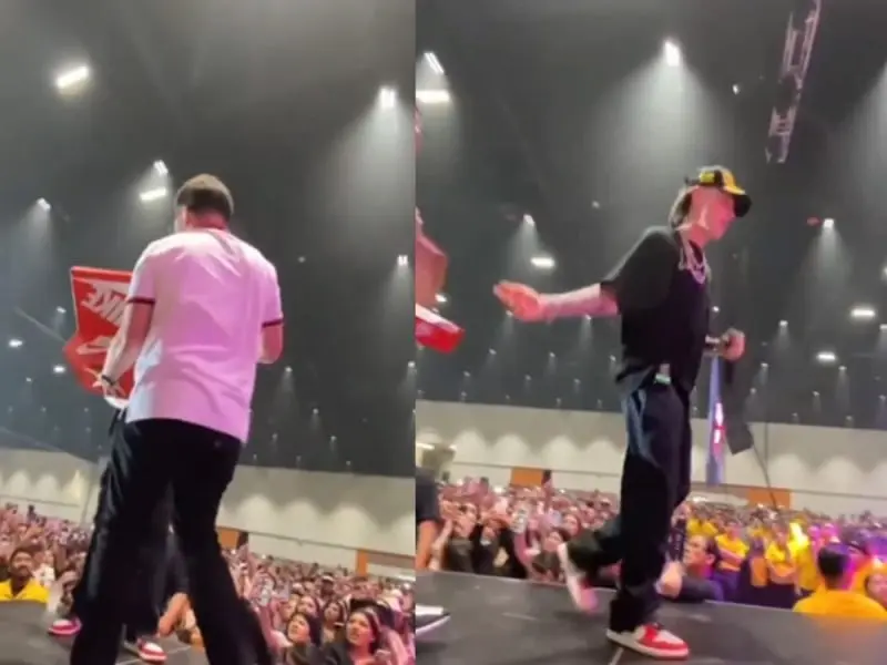Peso Pluma desprecia regalo de un fan en pleno concierto. Peso Pluma desprecia regalo de un fan en pleno concierto.