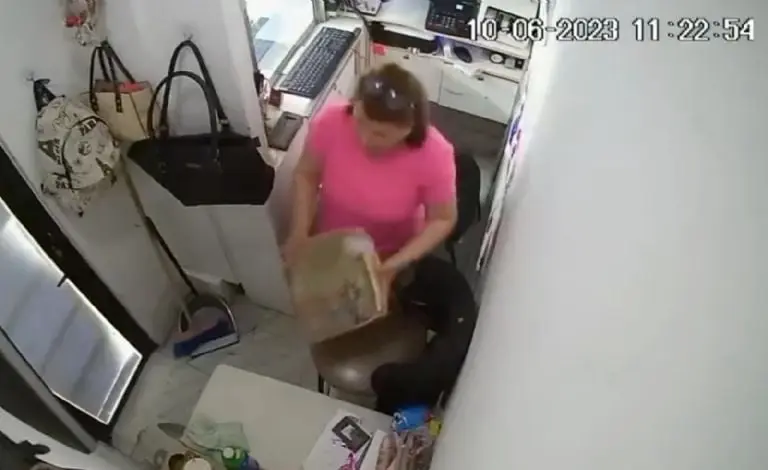 Mujer roba 750 mil pesos durante segundo día de trabajo en casa de cambio. Foto: Twitter