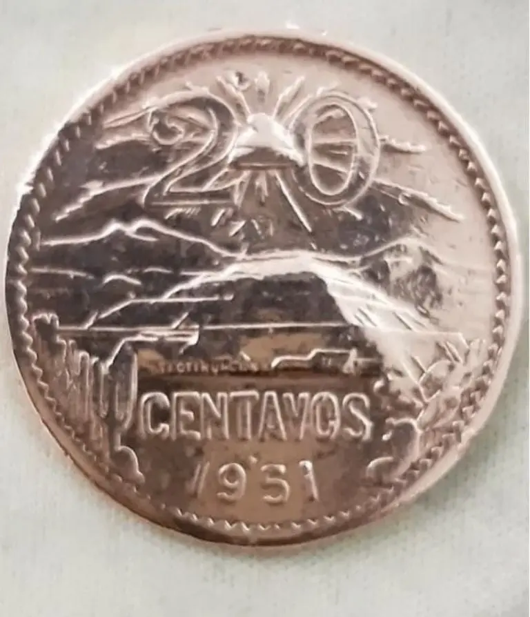 Moneda del Popocatépetl vale 400 mil pesos por estos errores. Foto: Mercado Libre
