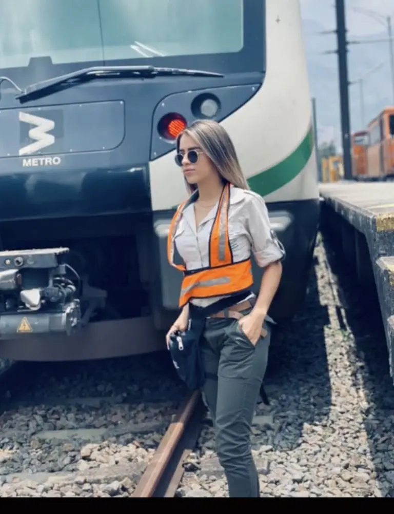 Ella es la conductora más guapa del Metro. Foto: Tik Tok