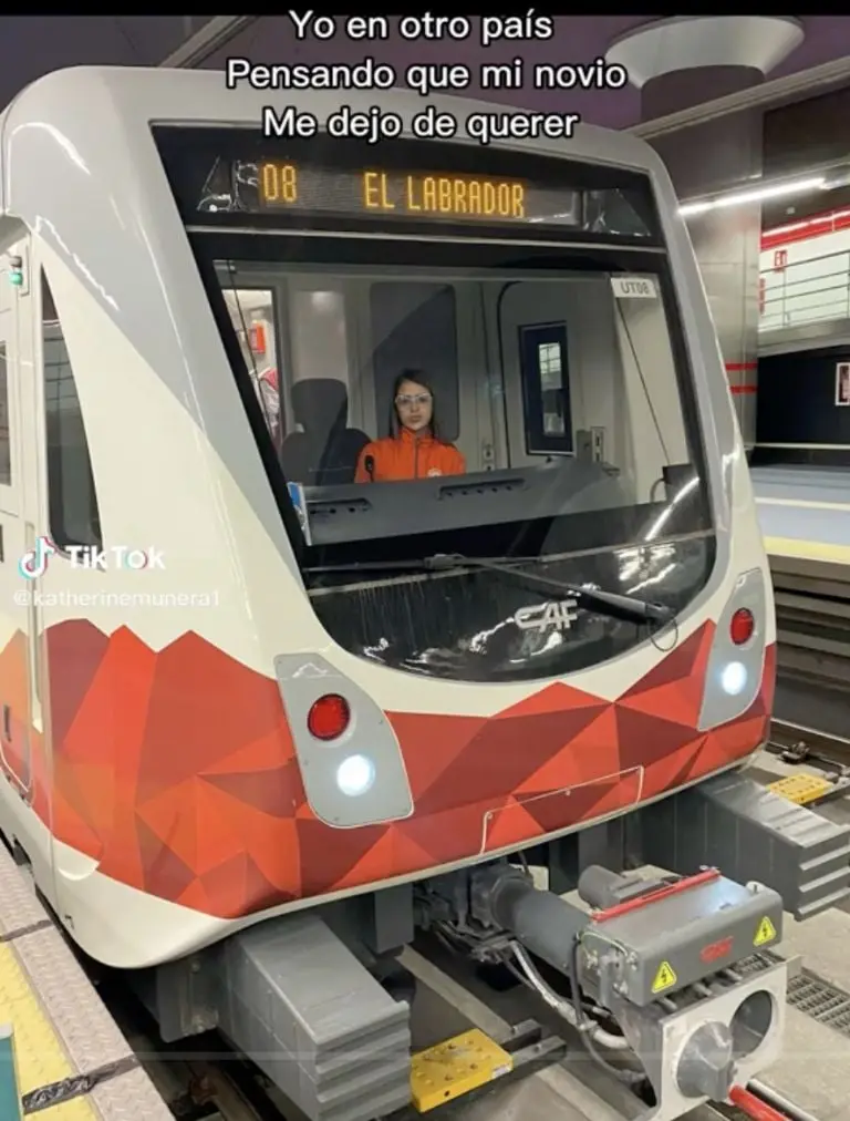 Ella es la conductora más guapa del Metro. Foto: Tik Tok
