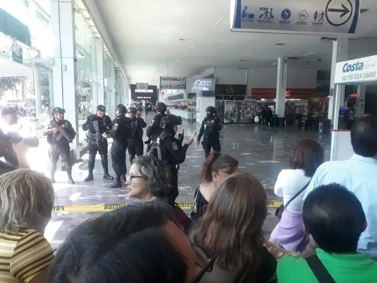 Balecera en la central camionera de Taxqueña, CDMX deja dos personas sin vida Créditos: Especial