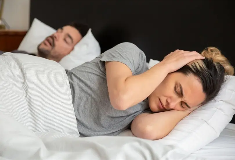 Dormir con tu pareja es dañino para la salud, revela experto. Dormir con tu pareja es dañino para la salud, revela experto.