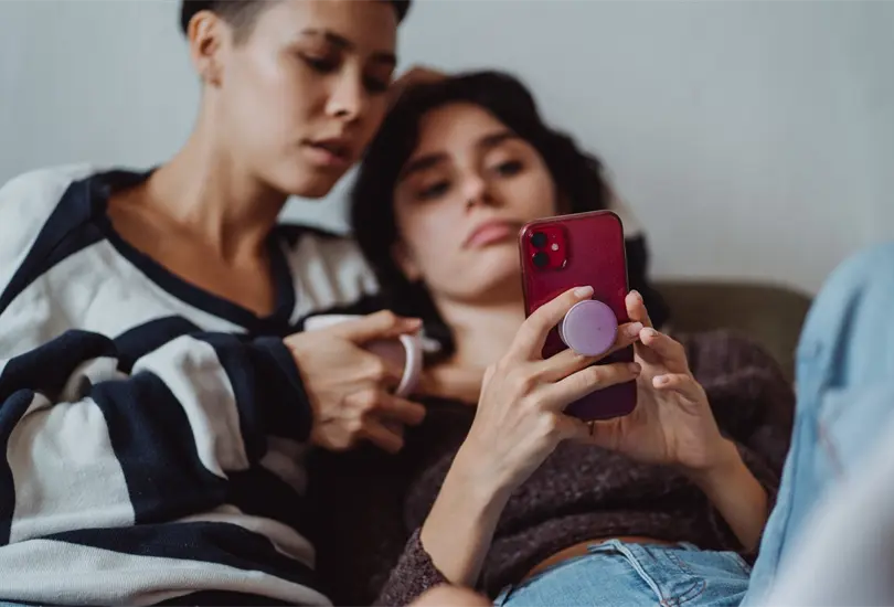 WhatsApp contin&uacute;a renov&aacute;ndose y es que en esta ocasi&oacute;n lanz&oacute; una nueva actualizaci&oacute;n que permite silenciar las llamadas de desconocidos y la comprobaci&oacute;n r&aacute;pida de privacidad.