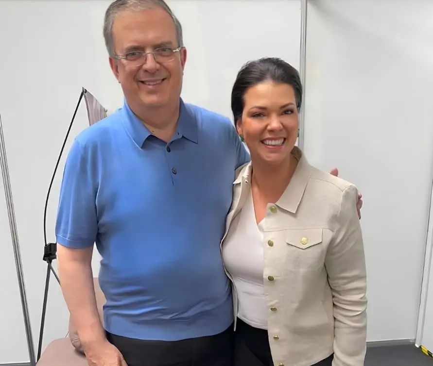 El excanciller de M&eacute;xico est&aacute; casado desde 2011 con la diplom&aacute;tica hondure&ntilde;a Rosalinda Bueso.