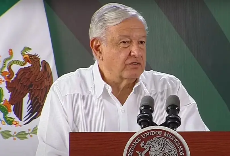El presidente Andrés Manuel López Obrador calificó a la Suprema Corte de Justicia de la Nación (SCJN) como un "supremo poder conservador" que busca proteger a los "delincuentes de cuello blanco" El presidente Andrés Manuel López Obrador calificó a la Suprema Corte de Justicia de la Nación (SCJN) como un "supremo poder conservador" que busca proteger a los "delincuentes de cuello blanco"