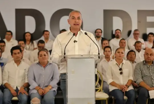 15 alcaldes de Hidalgo renunciaron al PRI 15 alcaldes de Hidalgo renunciaron al PRI