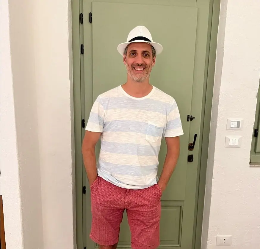 Ahora tiene 47 a&ntilde;os, est&aacute; casado con Jennifer Saviano y tienen una hija. Dej&oacute; la actuaci&oacute;n y ahora es abogado.