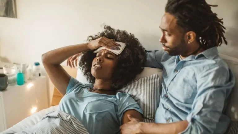 ¿Cómo saber si me dio golpe de calor o resfriado? Foto: Canva