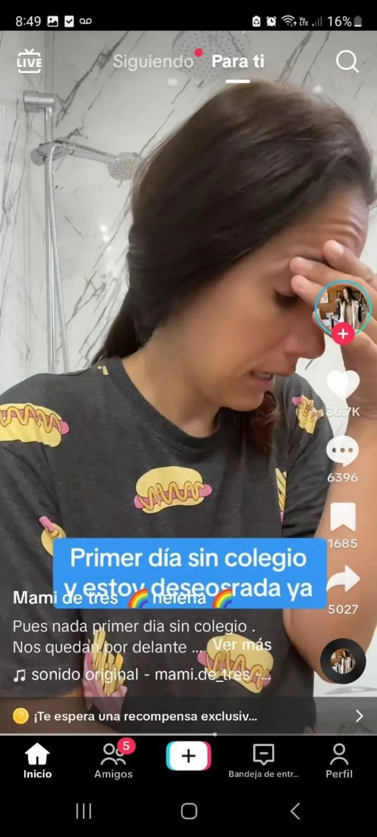 Madre llora por tener a sus hijos en casa - Tomada de video