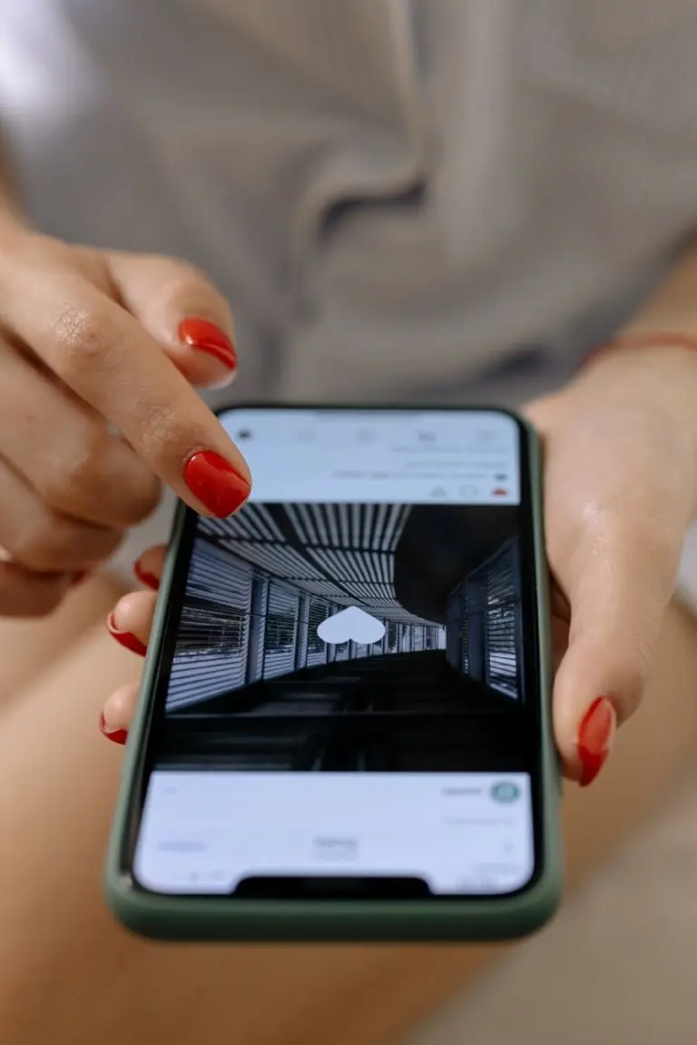 Cómo saber quién visita mi perfil de Instagram . Pexels