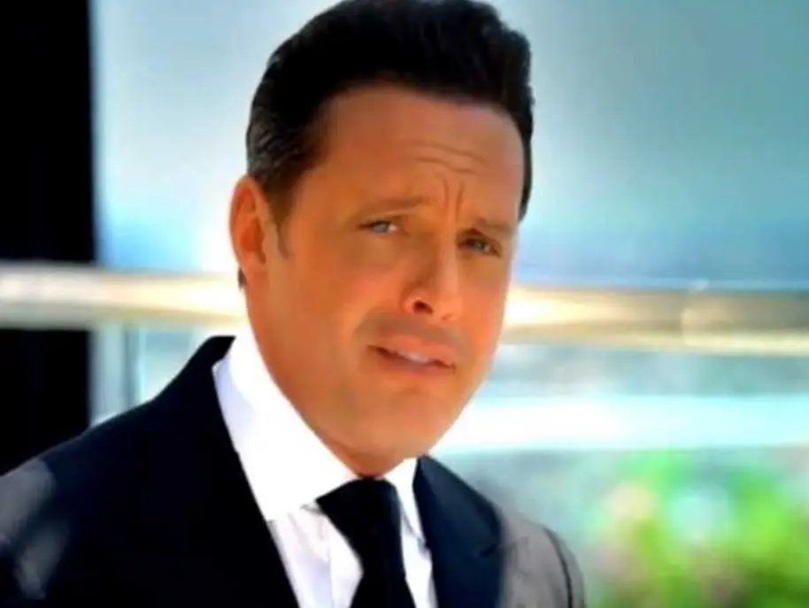 En 2008 lanz&oacute; el sencillo 'Si t&uacute; te atreves' y un a&ntilde;o despu&eacute;s, volvi&oacute; al Auditorio Nacional con 25 presentaciones consecutivas.