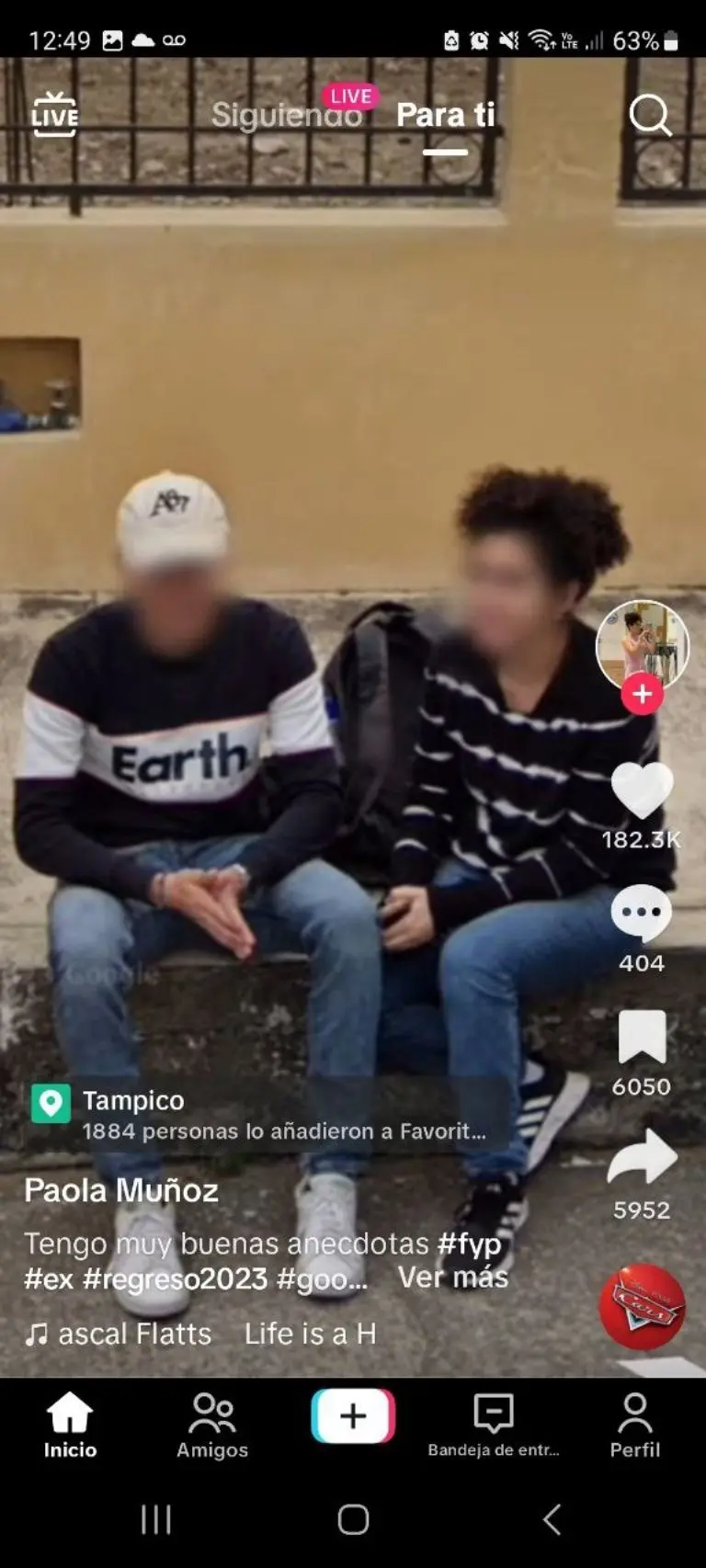 Jóvenes son capatados por Google Maps - Tomada de video