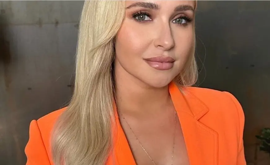 Ahora tiene 33 a&ntilde;os, estuvo casada con el exboxeador Wladimir Klitschko y tras divorciarse &eacute;l se qued&oacute; con la custodia de su hija. En los &uacute;ltimos a&ntilde;os ha participado en las pel&iacute;culas de Scream.