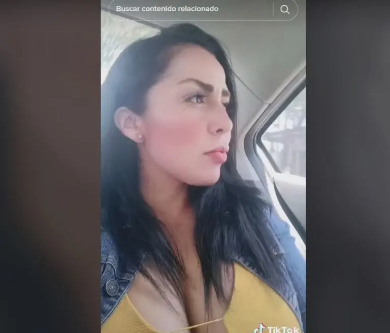 Empleada de puesto de helados se hace viral (TikTok)