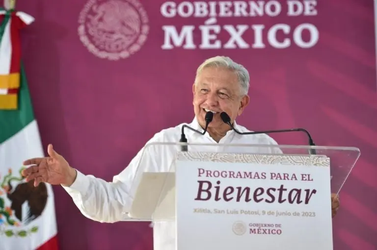 AMLO - Especial