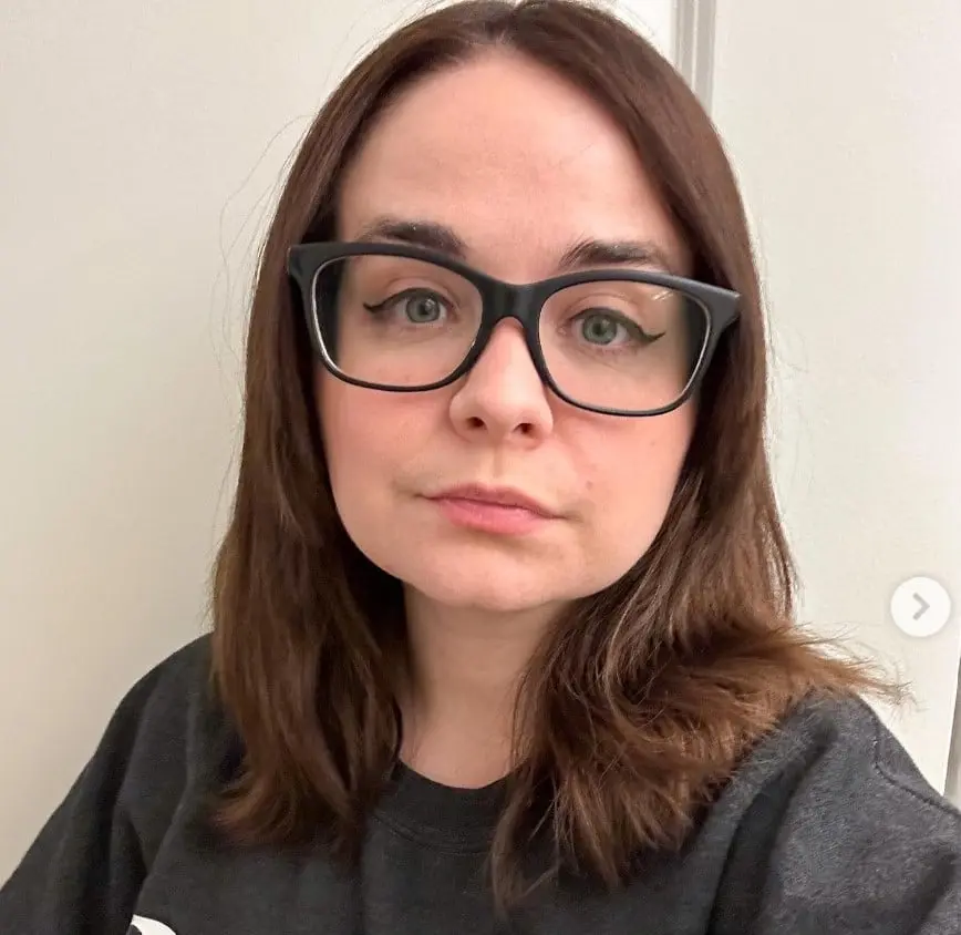 Ahora tiene 30 años, trabajó en otras películas como Más barato por docena, pero luego dejó la actuación para ser escritora.