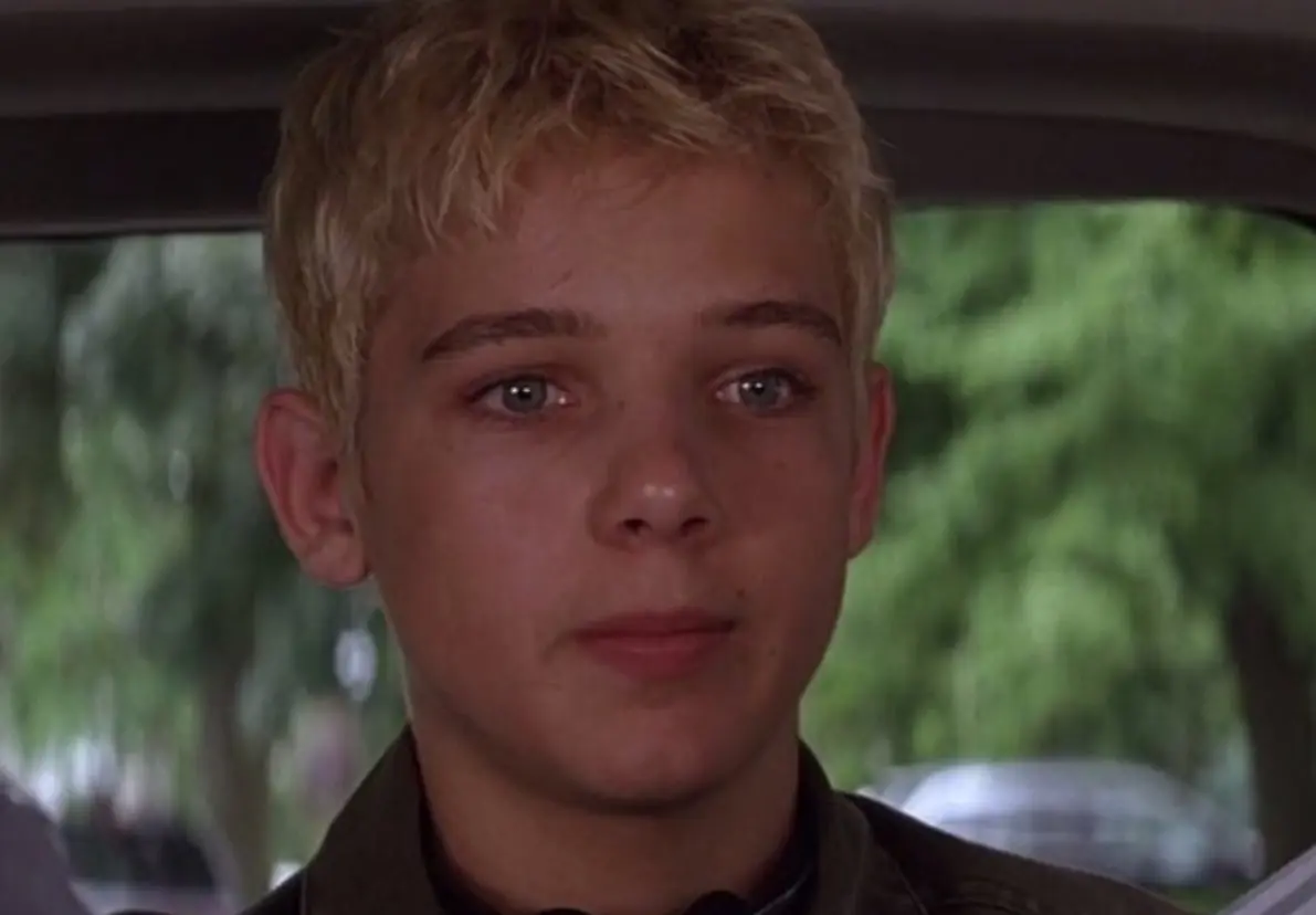 Max Thieriot interpretó a Seth Plummer