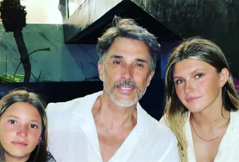 Hijas de Sergio Mayer r Hijas de Sergio Mayer r