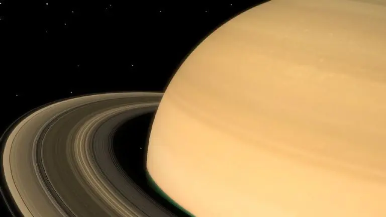 Titán, la luna de Saturno, podría tener vida. Fuente: Pixabay