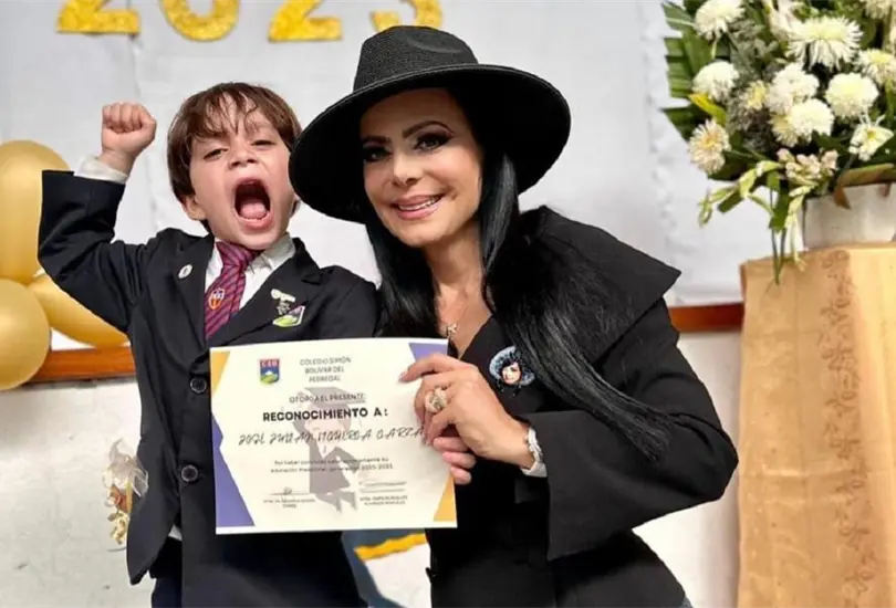 Maribel Guardia acompaña a su nieto en su graduación Maribel Guardia acompaña a su nieto en su graduación
