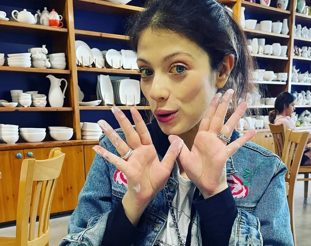 Ha trabajado en series como La consejera y Gossip Girl.