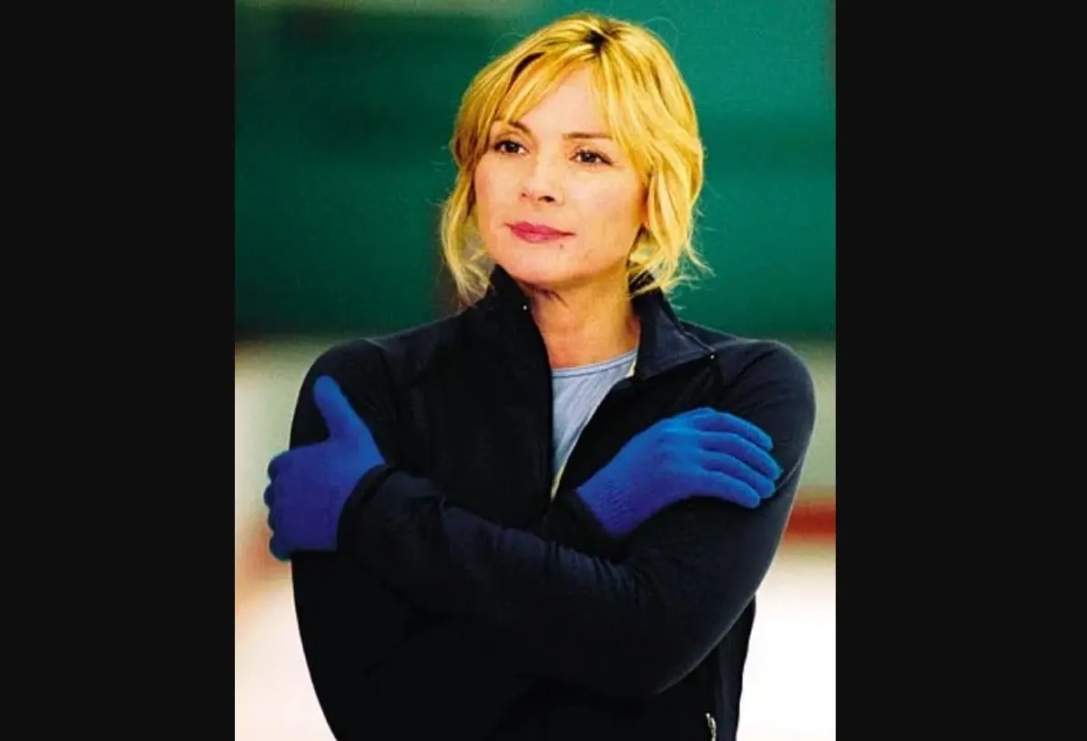 Kim Cattrall interpretó a Tina Harwood, la entrenadora