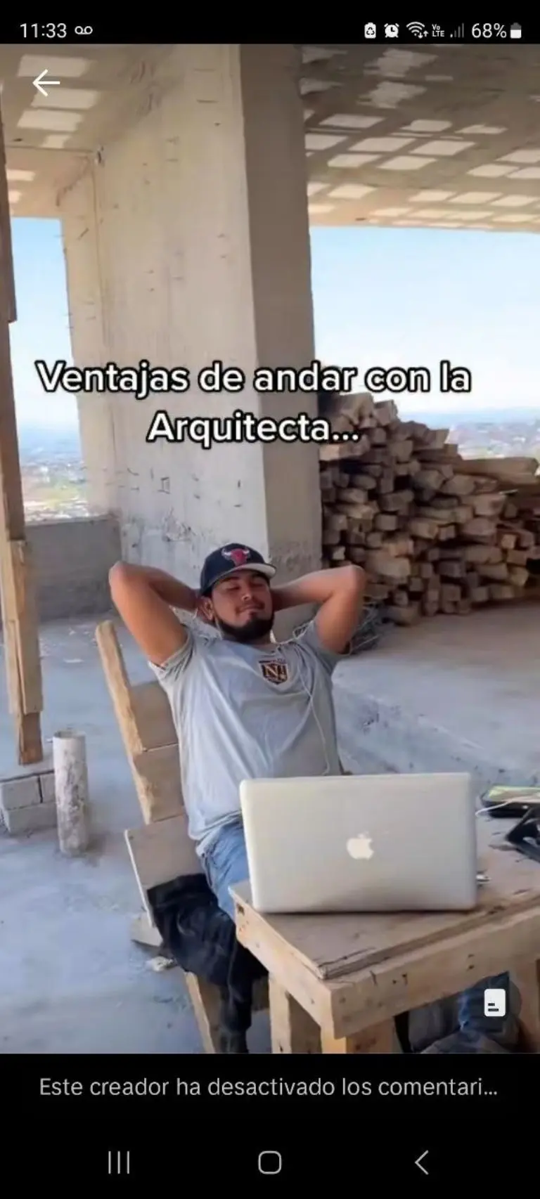 Ventajas de salir con la arquitecta- Tomada de video